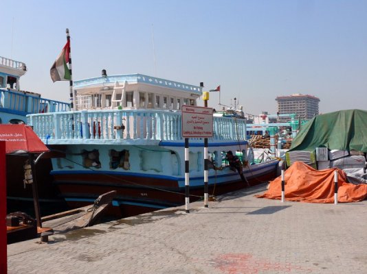 dhow1.jpg