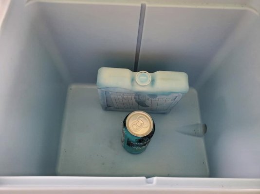 Ice chest 4.jpg