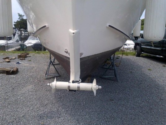 New bow thruster june 2013 2.jpg