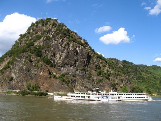 Loreley_rhine_valley_wp_d_schmidt_08_07[1].jpg