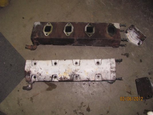 exhaust manifold 071.jpg