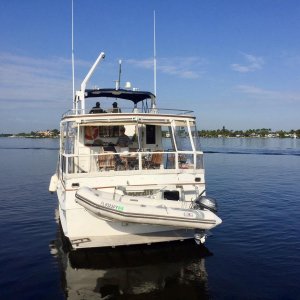 Dinghy on aft Davies