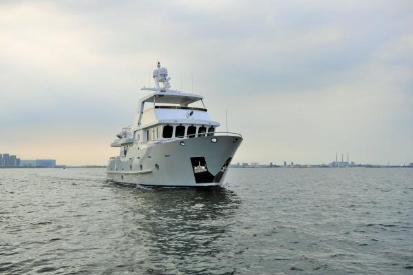 Bering 65   launch   seatrial   May 2015 (2)