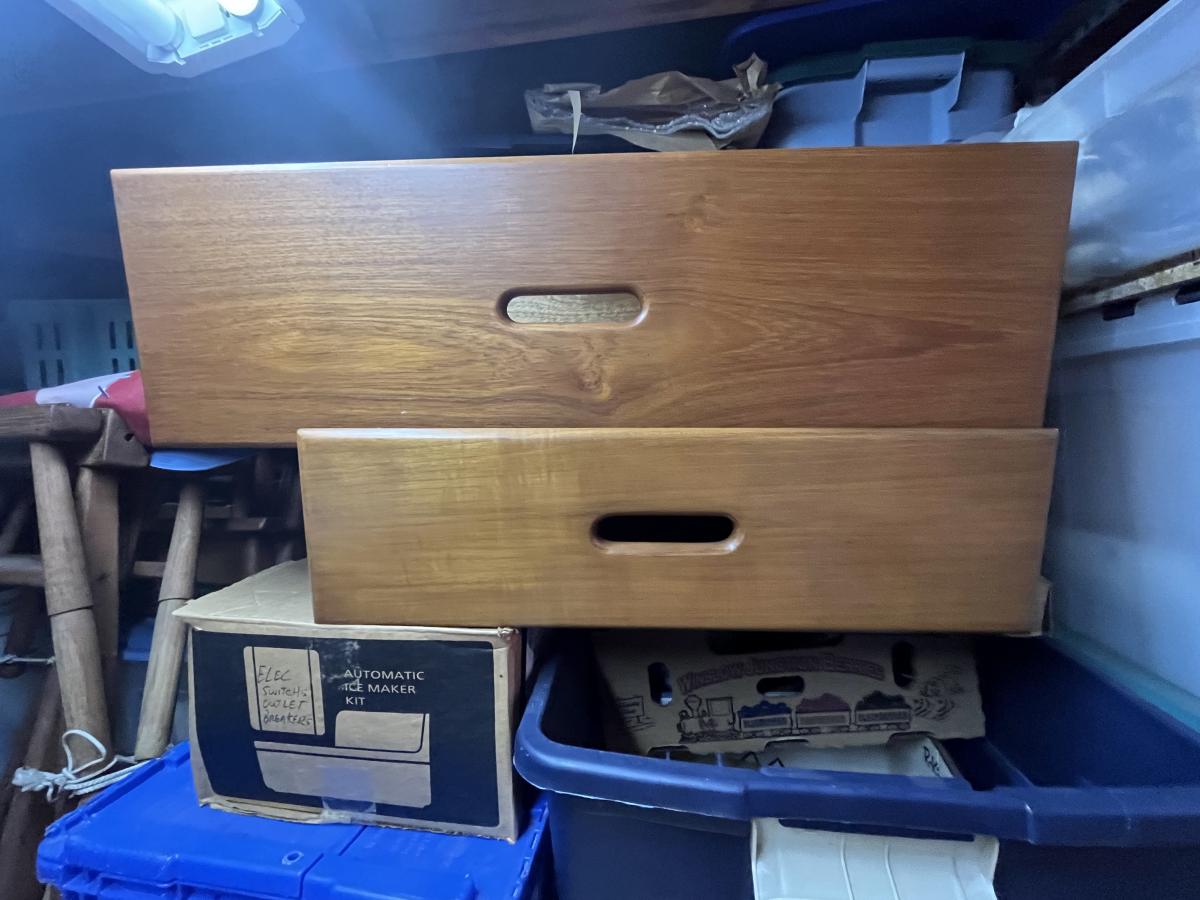 Grand Banks 42 drawers