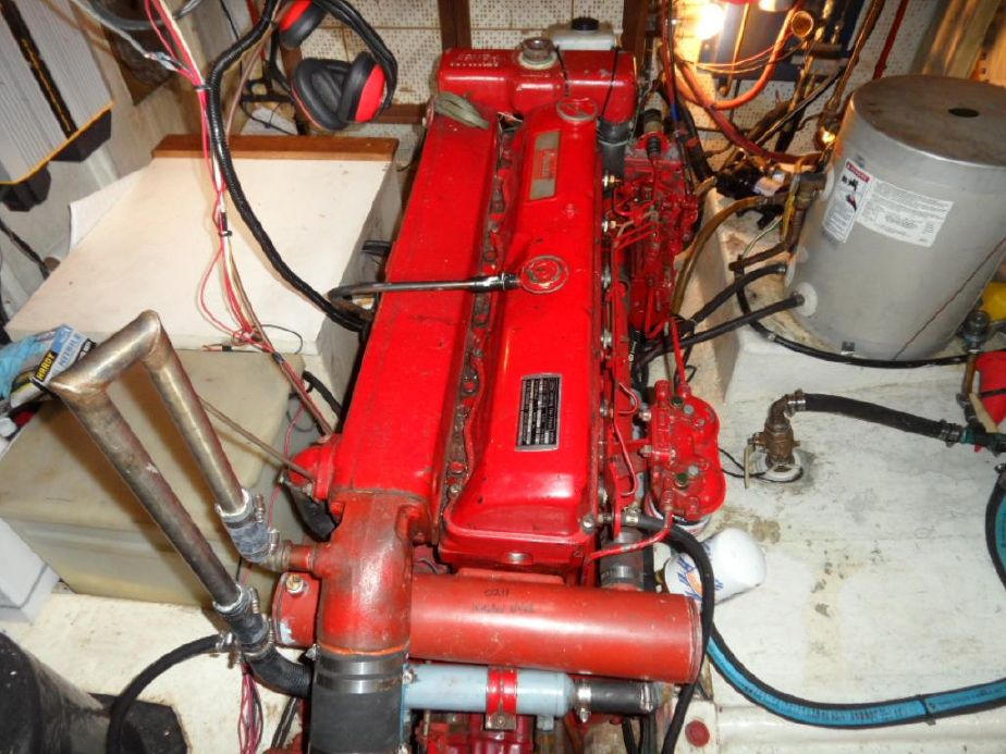 KK42   Engine room with Ford Leman 120 hp Diesel