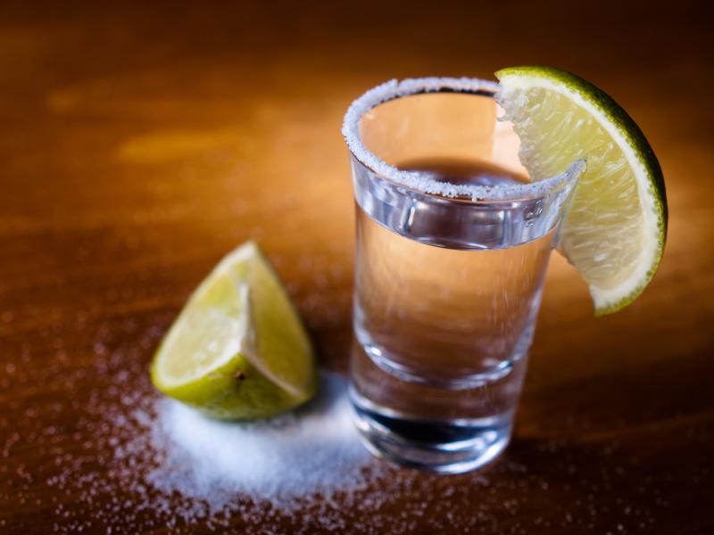 108360-800x600-Tequila_shooter.jpg