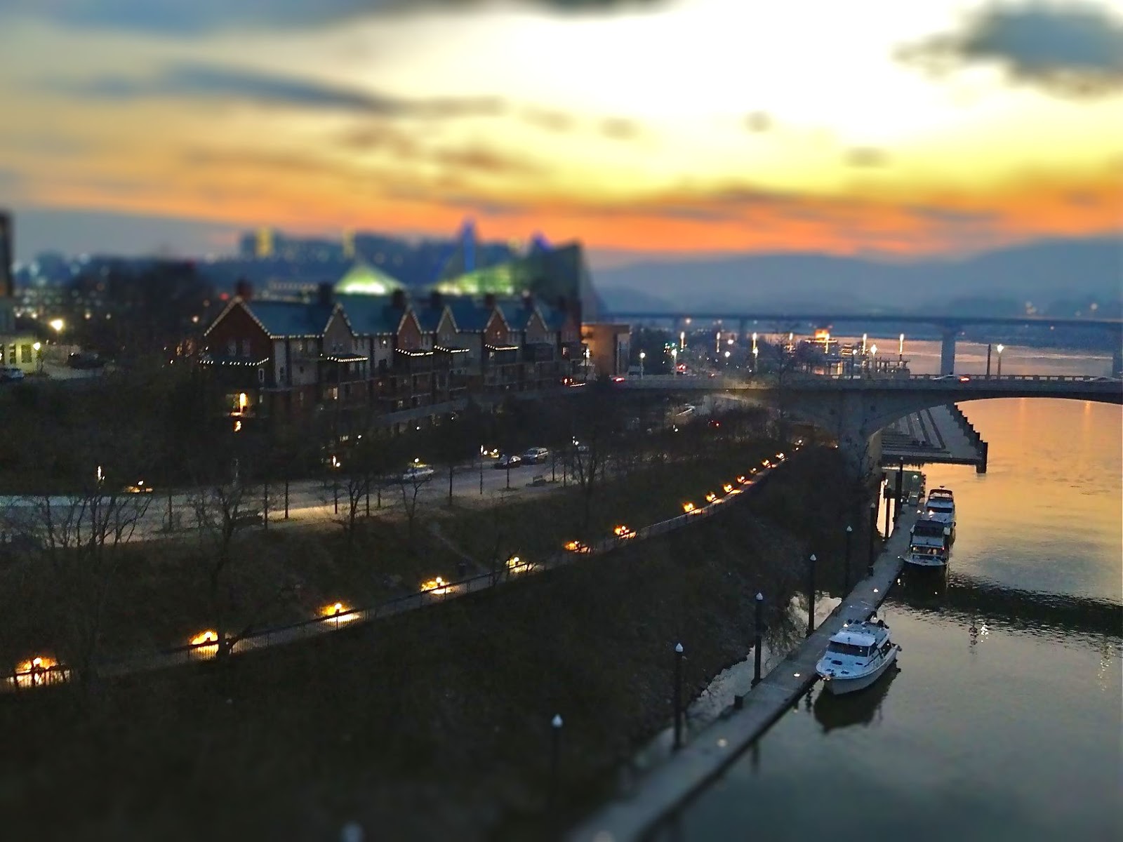 boats+dusk-t.jpg